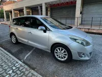 Usata Renault Scénic 110 CV (80 kW) 2011 Argento Monovolume