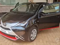 Usata Toyota Aygo 69 CV (50 kW) 2017 Nero Utilitaria
