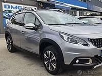 Usata Peugeot 2008 S 100 CV (73 kW) 2024 Grigio SUV