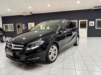 Usata Mercedes B200 Premium 135 CV (99 kW) 2016 Nero Monovolume