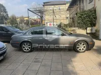 Usata Jaguar S-Type Classic 207 CV (152 kW) 2004 Grigio Berlina