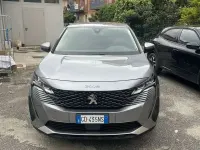 Usata Peugeot 3008 Allure 131 CV (96 kW) 2021 Argento SUV