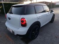 Usata Mini Cooper D Countryman 111 CV (81 kW) 2012 Bianco SUV