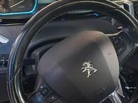 Usata Peugeot 2008 110 CV (80 kW) 2017 Bianco SUV