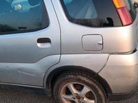 Usata Suzuki Ignis 69 CV (50 kW) 2005 Grigio Monovolume