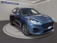 Usata Ford Kuga ST-Line 120 CV (88 kW) 2024 Blu metallizzato SUV