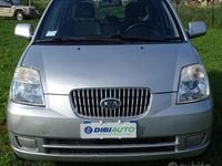 Usata Kia Picanto 65 CV (47 kW) 2005 Grigio Utilitaria