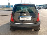 Usata Lancia Musa 95 CV (69 kW) 2005 Nero Monovolume