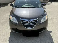 Usata Lancia Ypsilon Gold 69 CV (50 kW) 2013 Grigio Utilitaria