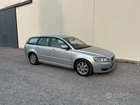 Usata Volvo V50 115 CV (84 kW) 2011 Grigio Station wagon