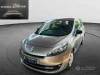 Usata Renault Scénic III 110 CV (80 kW) 2013 Grigio Monovolume