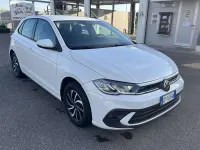Usata VW Polo Life 80 CV (58 kW) 2023 Bianco Utilitaria