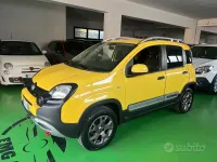 Usata Fiat Panda Cross Cross 85 CV (62 kW) 2016 Giallo Utilitaria