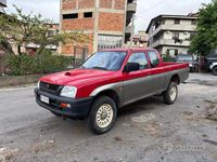 Usata Mitsubishi L200 100 CV (73 kW) 1998 Rosso Pick-up