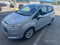 Usata Ford B-MAX Titanium 75 CV (55 kW) 2015 Grigio Monovolume