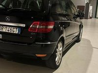 Usata Mercedes B200 140 CV (102 kW) 2008 Nero Monovolume