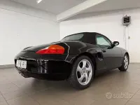 Usata Porsche Boxster 220 CV (161 kW) 2000 Nero Cabrio