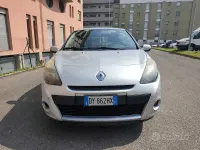 Usata Renault Clio II Dynamique 72 CV (52 kW) 2010 Grigio Berlina