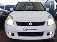 Usata Suzuki Swift 75 CV (55 kW) 2009 Bianco Utilitaria