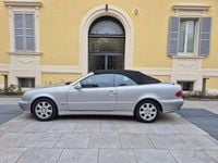 Usata Mercedes CLK200 192 CV (141 kW) 2002 Argento metallizzato Cabrio