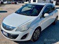 Usata Opel Corsa 85 CV (62 kW) 2013 Bianco Utilitaria