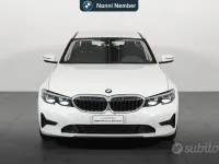 Usata BMW 318 Advantage 150 CV (110 kW) 2022 Alpin white pastello Berlina