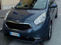 Usata Kia Venga Active 90 CV (66 kW) 2016 Blu/azzurro Utilitaria