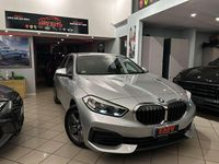 Usata BMW 118 Advantage 150 CV (110 kW) 2021 Bianco Utilitaria