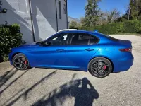 Usata Alfa Romeo Giulia Competizione 211 CV (155 kW) 2023 Blu/azzurro Berlina