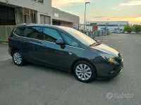 Usata Opel Zafira Cosmo 150 CV (110 kW) 2014 Grigio Monovolume
