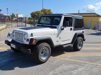 Usata Jeep Wrangler Sport 177 CV (130 kW) 1999 Bianco SUV