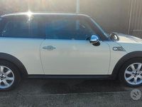 Occasion Mini Cooper D 109 ch (80 kW) 2010 Blanc Citadine