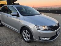 Usata Skoda Rapid Ambition 86 CV (63 kW) 2014 Argento Utilitaria