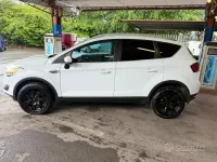 Usata Ford Kuga 140 CV (102 kW) 2011 Bianco SUV