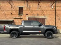 Nuova Toyota Tundra SR 394 CV (289 kW) 2025 Grigio Pick-up