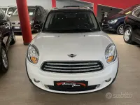 Usata Mini Cooper Countryman 111 CV (81 kW) 2012 Bianco SUV