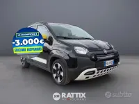 Usado Fiat Panda Cross Cross 69 HP (50 kW) 2025 Preto Citadino