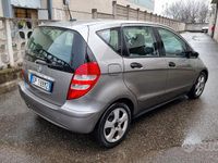 Käytetty Mercedes A150 Classic 95 HP (69 kW) 2007 Harmaa Sedan