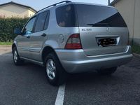 Käytetty Mercedes ML320 218 HP (160 kW) 1998 Harmaa Katumaasturi