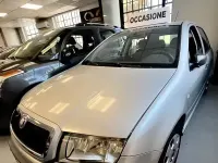 Usata Skoda Fabia Elegance 68 CV (50 kW) 2003 Grigio Berlina