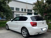 Usata BMW 118 Sport Line 143 CV (105 kW) 2013 Bianco Utilitaria