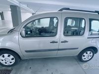 Usata Renault Kangoo 106 CV (77 kW) 2011 Verde Monovolume