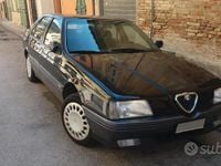 Usata Alfa Romeo 164 146 CV (107 kW) 1990 Nero Berlina
