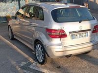 Usata Mercedes B180 2008 Grigio Monovolume