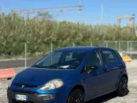 Usata Fiat Punto Evo Active 65 CV (47 kW) 2010 Blu Utilitaria
