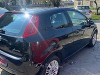 Usata Fiat Grande Punto Emotion 95 CV (69 kW) 2006 Nero Utilitaria