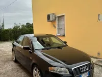 Usata Audi A4 Comfort 130 CV (95 kW) 2004 Nero Station wagon