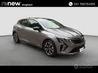 Usata Renault Clio V Techno 91 CV (66 kW) 2025 Grigio Berlina