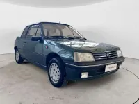 Usata Peugeot 205 Roland Garros 83 CV (61 kW) 1992 Verde Cabrio