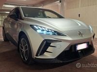 Usata MG MG4 EV Luxury 150 kW (204 CV) 2024 Grigio Utilitaria